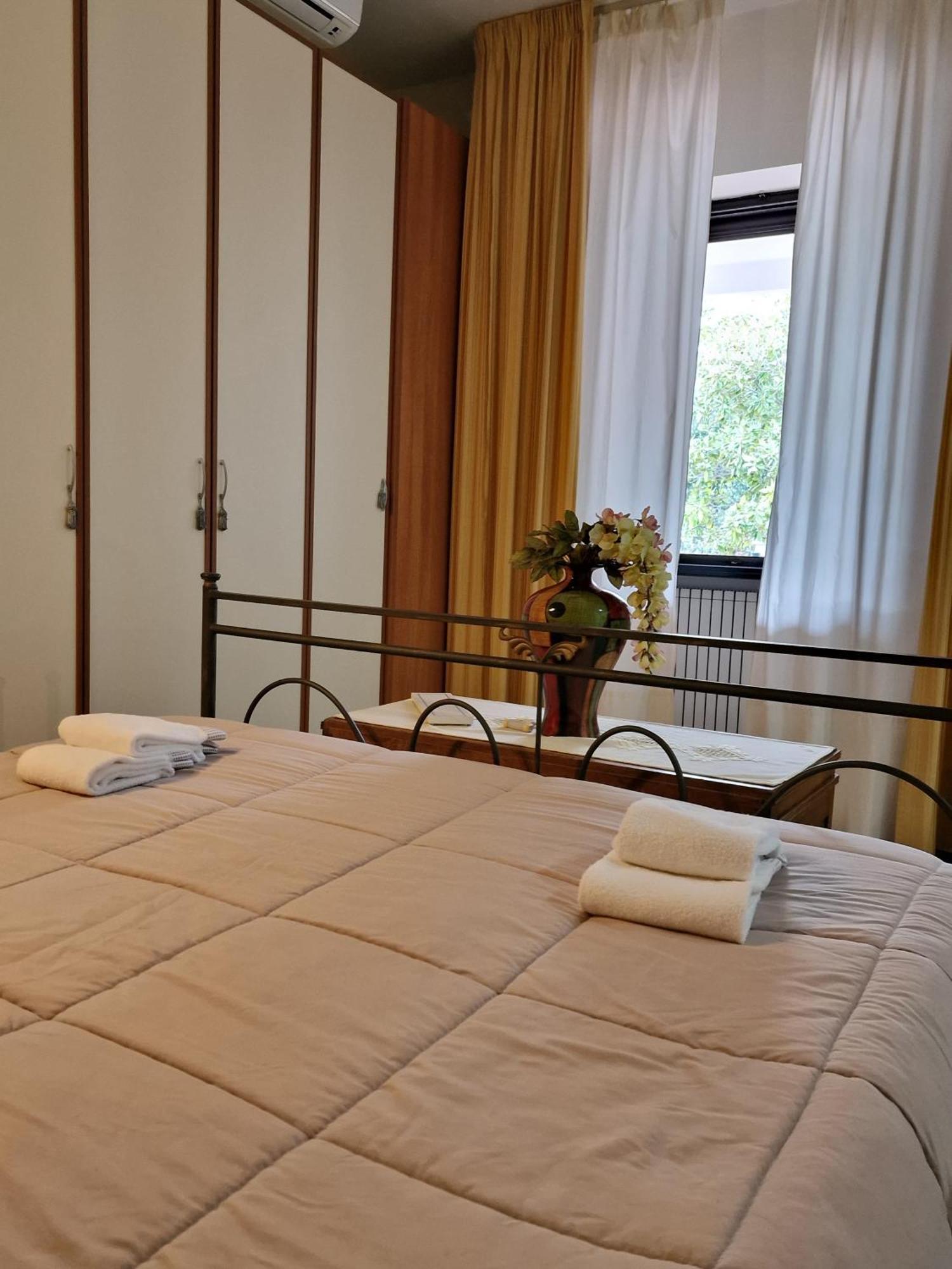Mediterraneo B&B Montalbano Kültér fotó